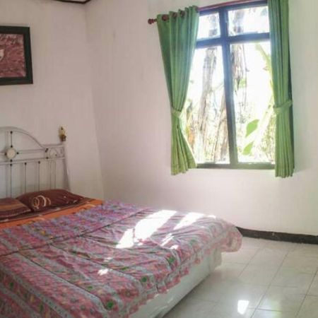 Bukit Kembar Ecotourism Hotel Gitgit Exterior photo